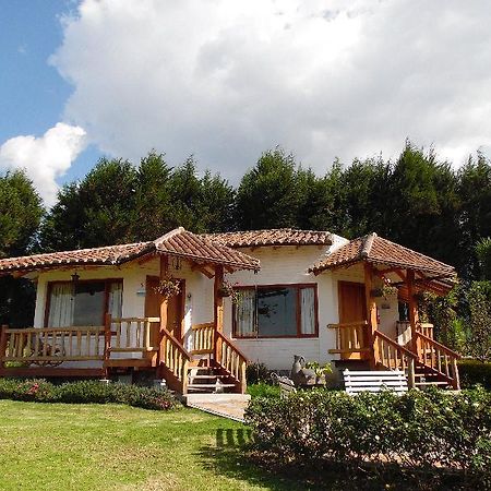Posada Mirolindo キト エクステリア 写真